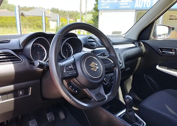Suzuki Swift cena 43950 przebieg: 44632, rok produkcji 2017 z Wieleń małe 154